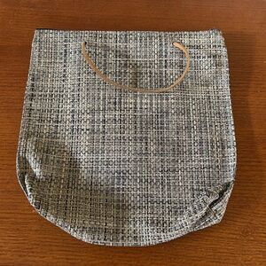 Chiliwich Woven Tote Bag Neutral Colors Zipper Closure Leather Straps